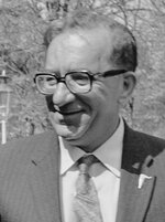 Dom_Mintoff_(1974).jpg Dom_Mintoff_(1974).jpg